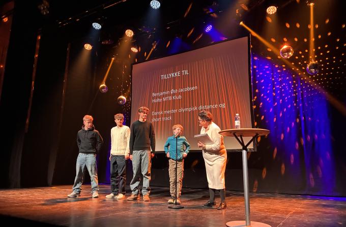 hædringer på scenen